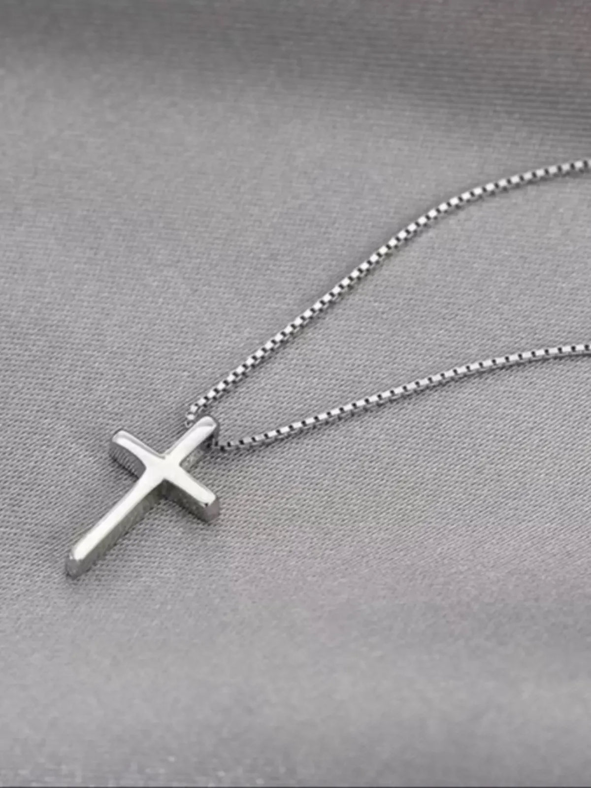 Women's Layered Cross Pendant Necklace With Elegant Side Design