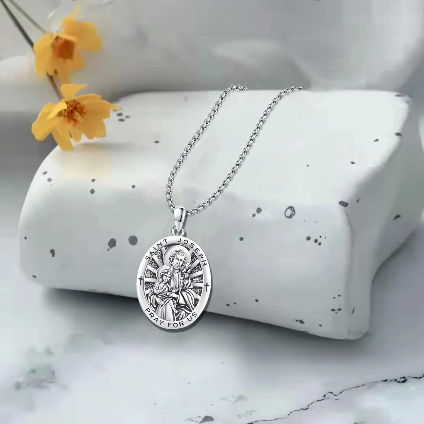 Drinsper 925 Sterling Silver Saint Joseph Medal Pendant Necklace