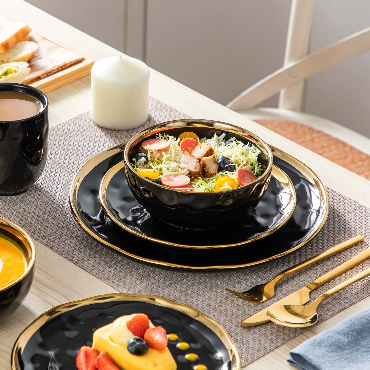Malacasa Complete Ceramic Dinnerware Set With Gold Trim Tableware