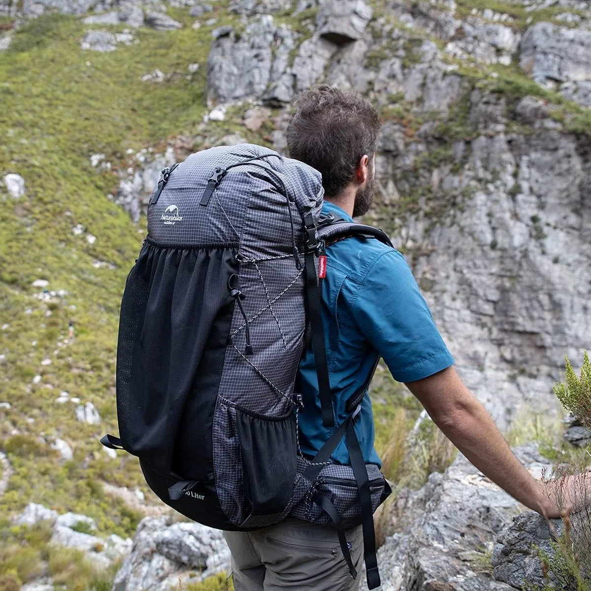 Naturehike Waterproof Hiking Backpack With Rain Cover
