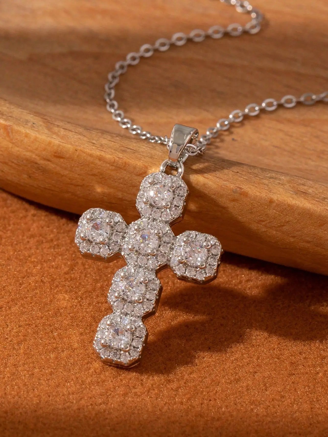 Cross Pendant Necklace With Moissanite Stone And Silver Chain