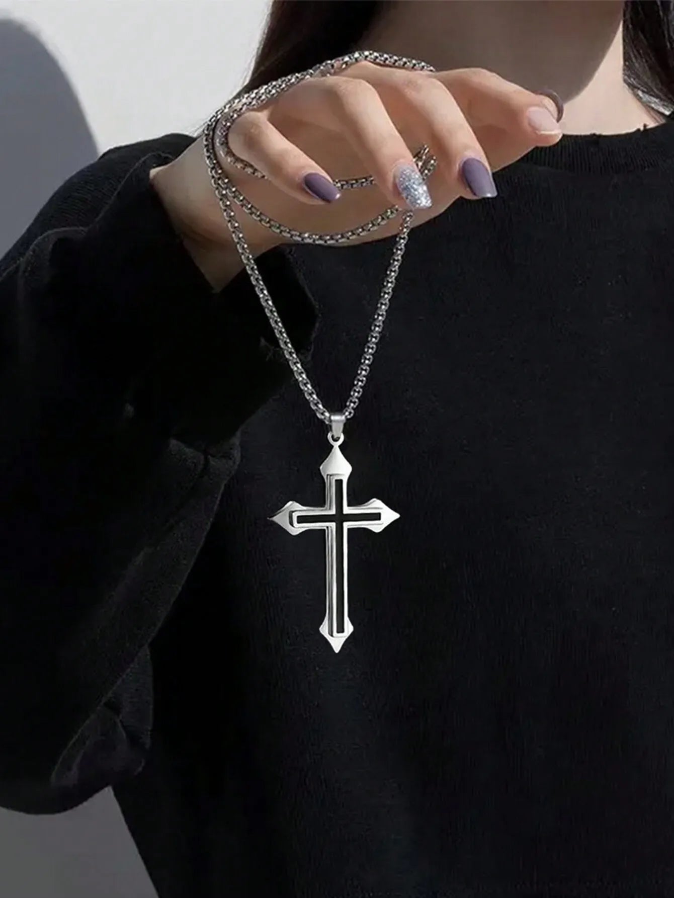 Stainless Steel Unisex Pendant Necklace For Hoodies And Daily Use
